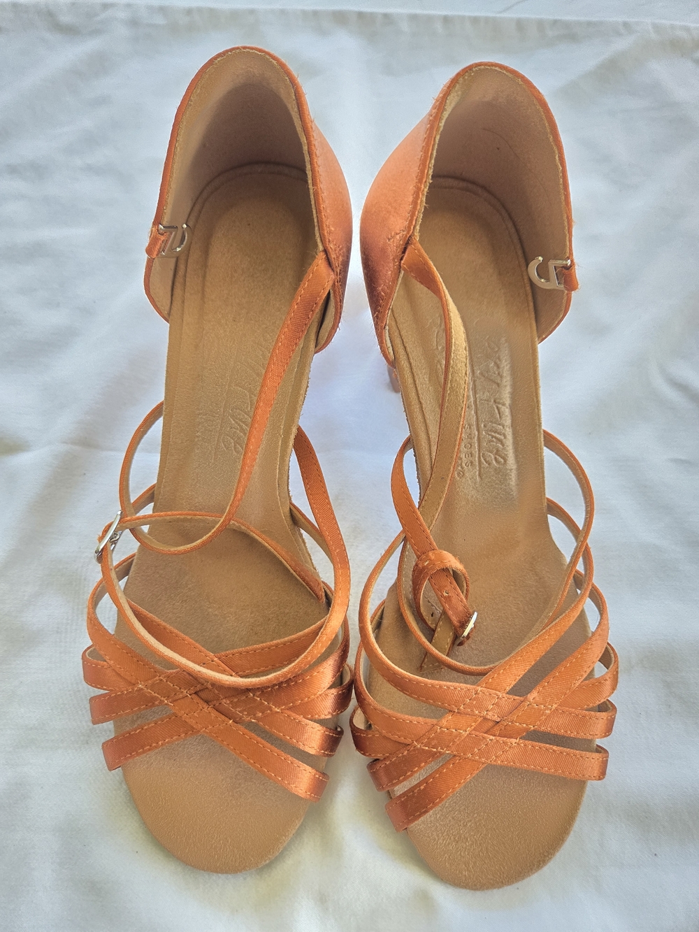 Very Fine Elektra Women's Latin/Ballroom Dance Shoes -Copper Tan Satin  Size 7.5 - Picture 2 of 8